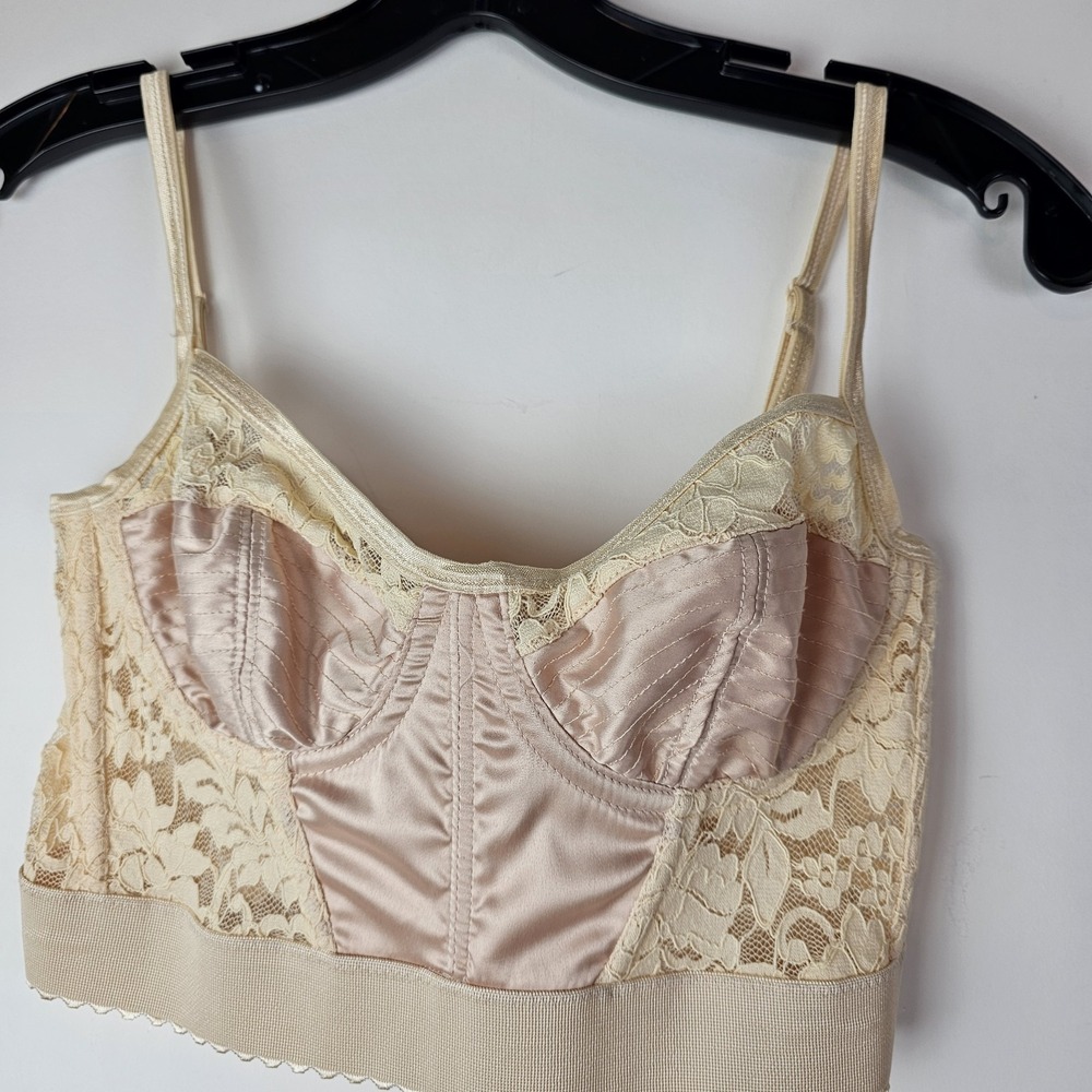 Vintage Pinup Boudoir Longline Bra 32B Beige Lace Bustier‎ Satin Festival